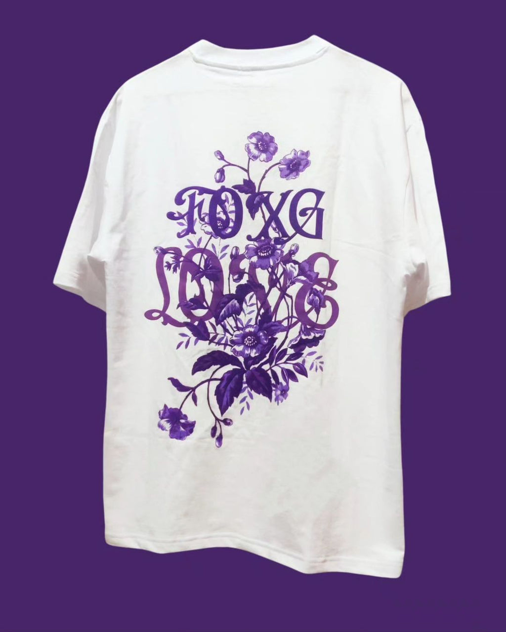 WHITE FOXG OVERSIZE T SHIRT ELVYBE