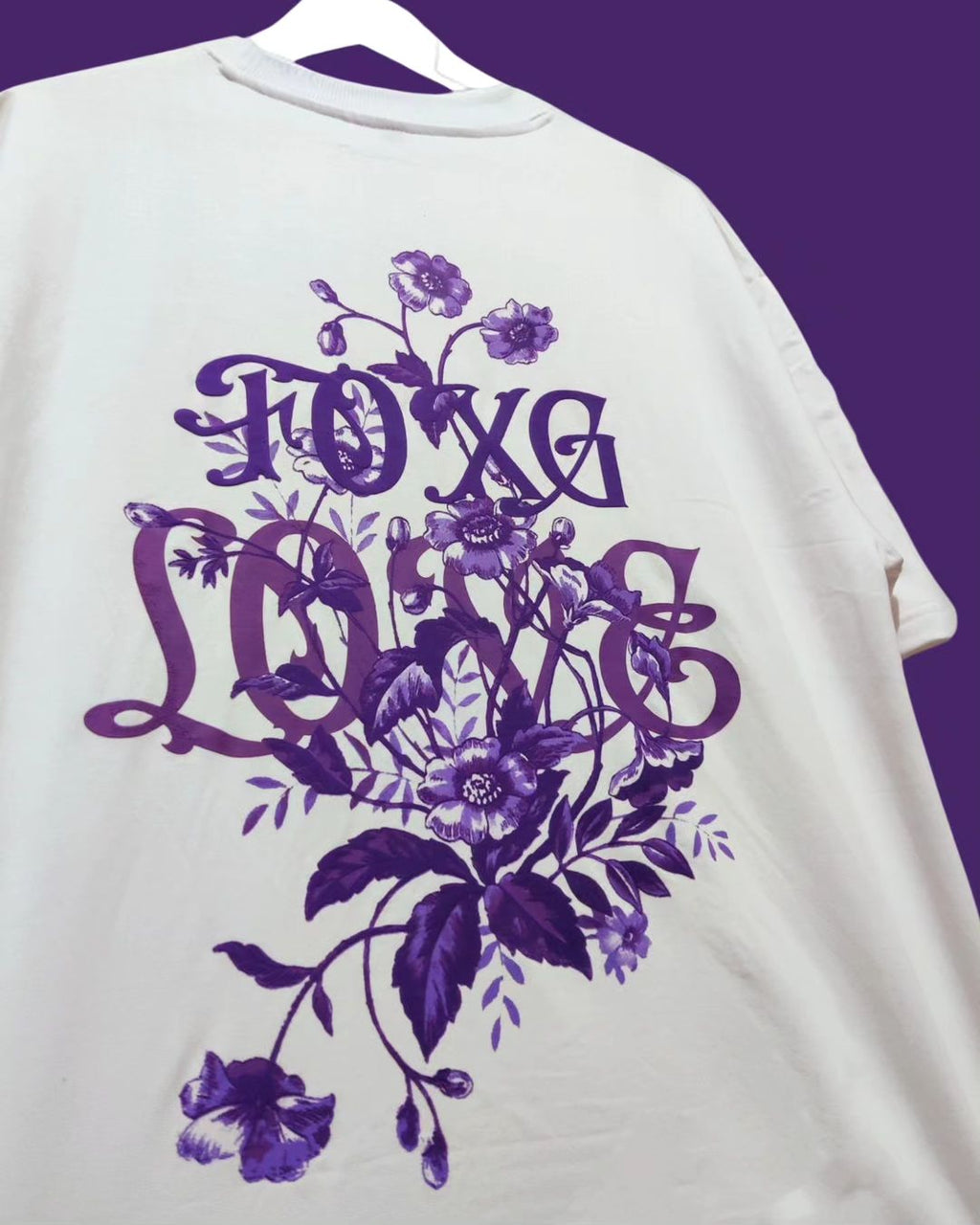 WHITE FOXG OVERSIZE T SHIRT ELVYBE
