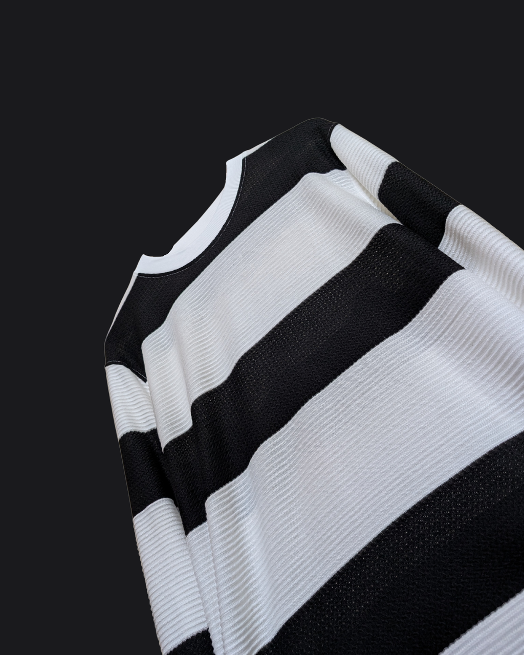 BLACK KNIT FULL SLEEVE ELVYBE