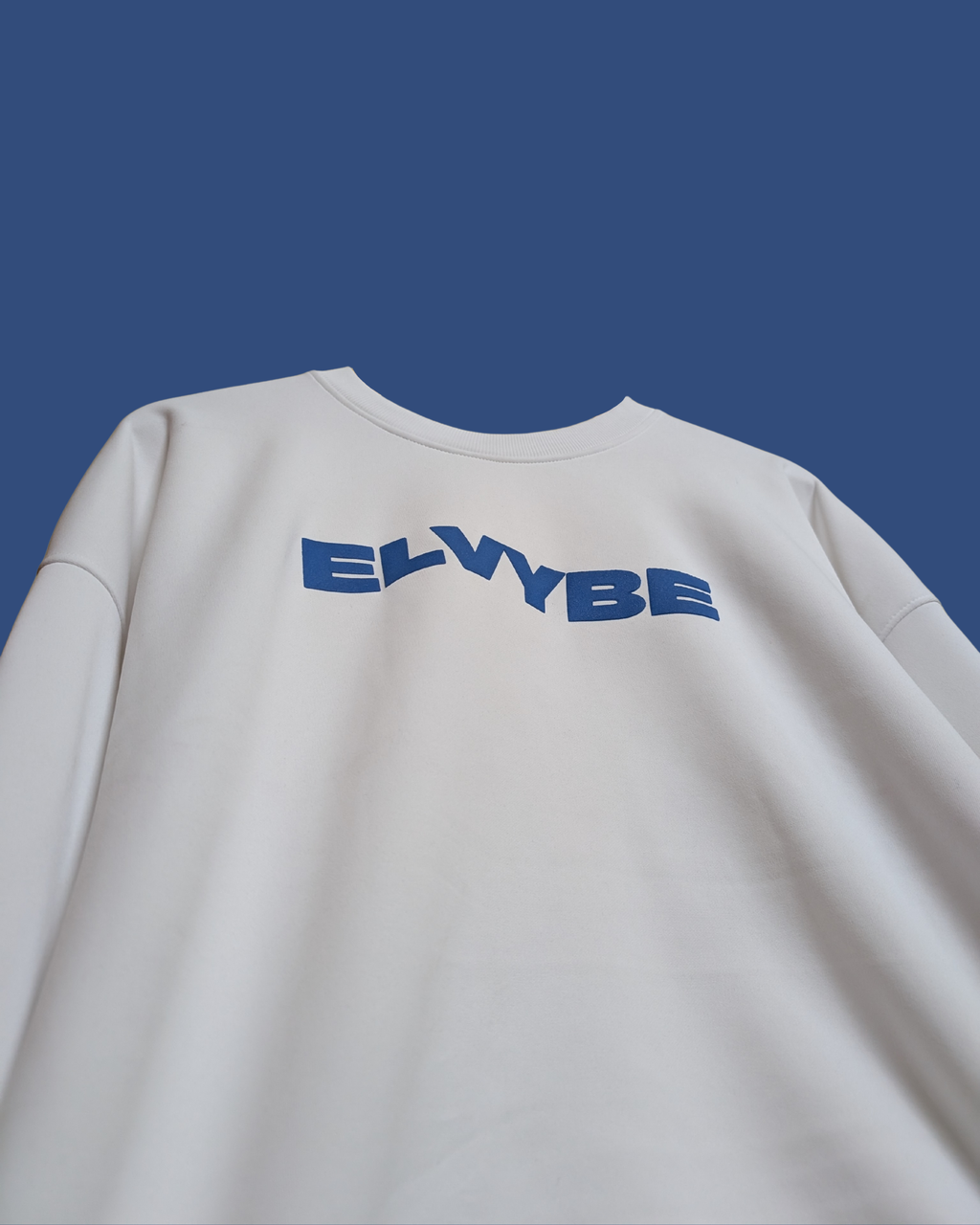 WHITE PLAYOFF SWEATSHIRT ELVYBE